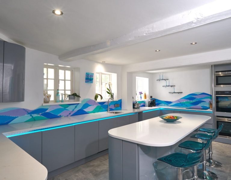 fitted kitchen